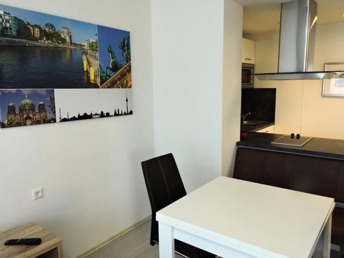 305 Berlin, Studio Apartment, 38M2 2-4 Pers Klagenfurt am Woerthersee Exterior photo